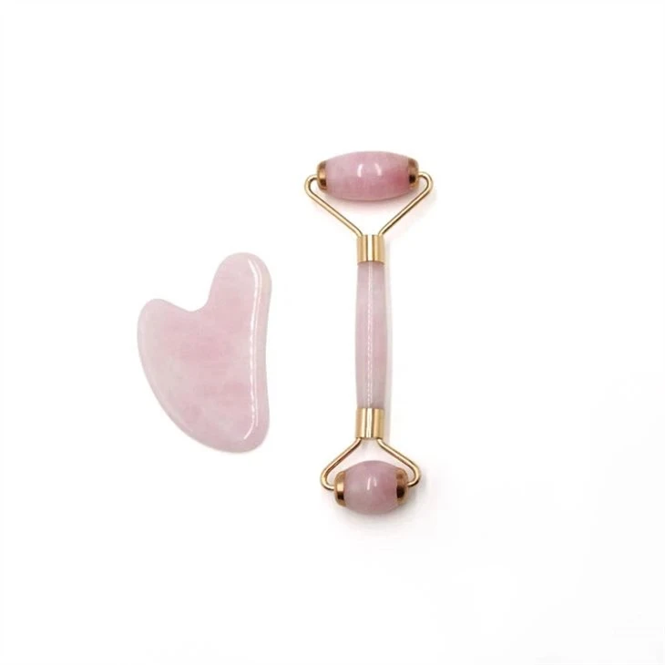 Conjunto de rolo massageador de quartzo rosa Gua Sha
